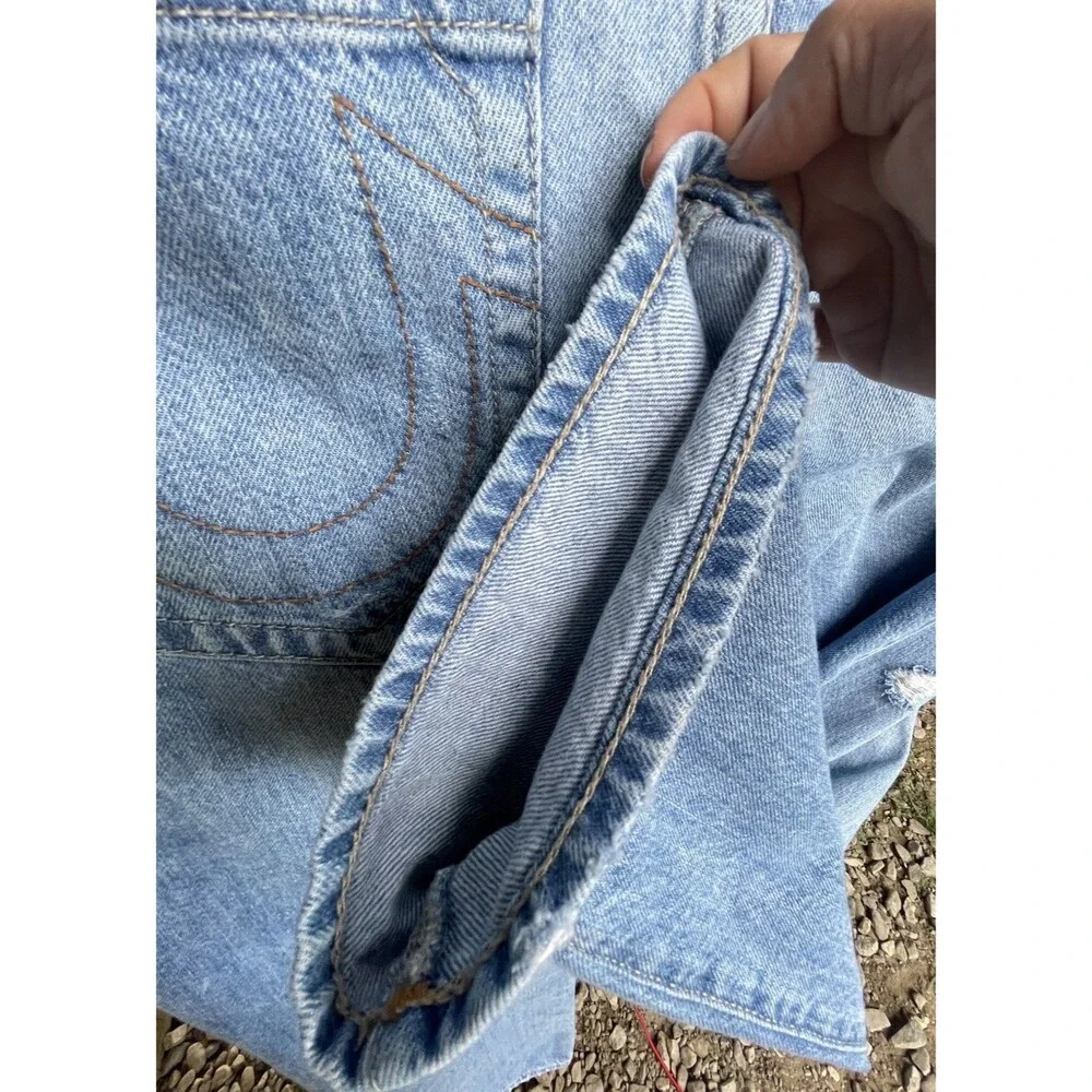 True Religion Ricky Relaxed Straight Men's W36 L34  Distressed Blue Jeans